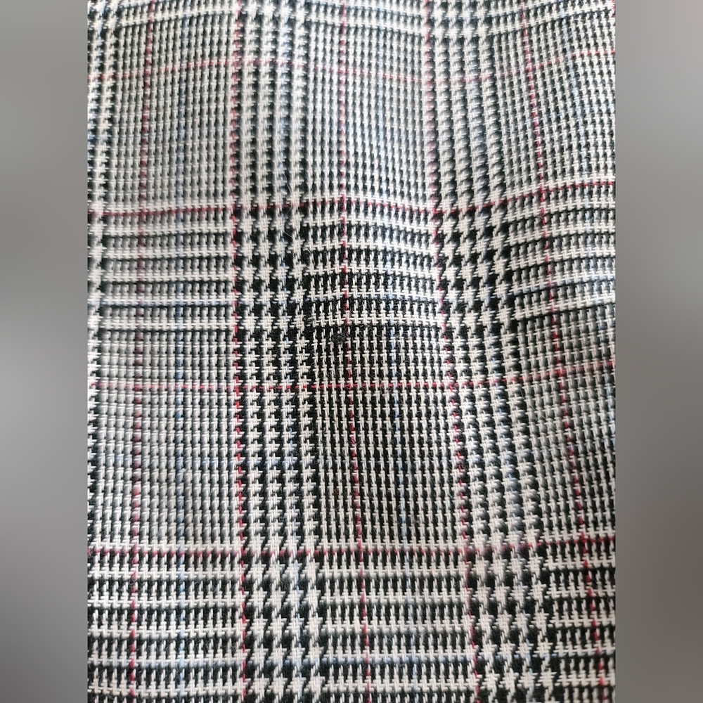 Hem & Thread Pants - M - Picture 8 of 8